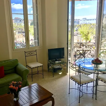 דירה Citilet Louis Blanc 1,2,3 - Three Gorgeous, Open-plan