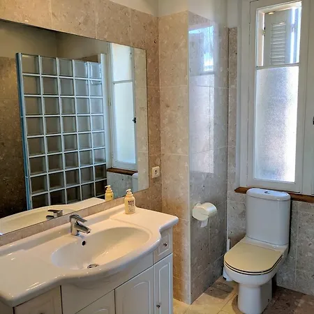 Citilet Louis Blanc 1,2,3 - Three Gorgeous, Open-plan *