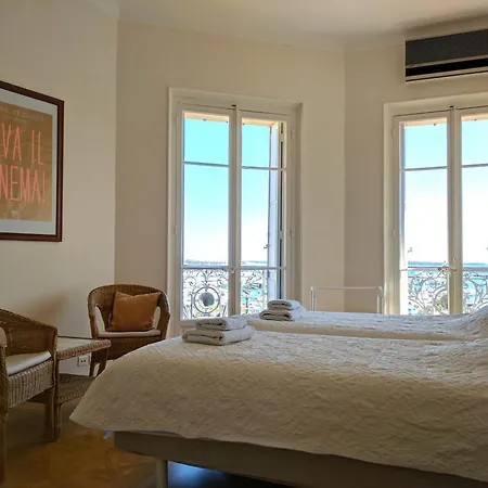 Citilet Louis Blanc 1,2,3 - Three Gorgeous, Open-plan Appartement Cannes