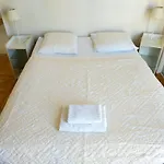 Apartamento Citilet Louis Blanc 1,2,3 - Three Gorgeous, Open-plan