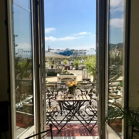 Citilet Louis Blanc 1,2,3 - Three Gorgeous, Open-plan Lejlighed Cannes