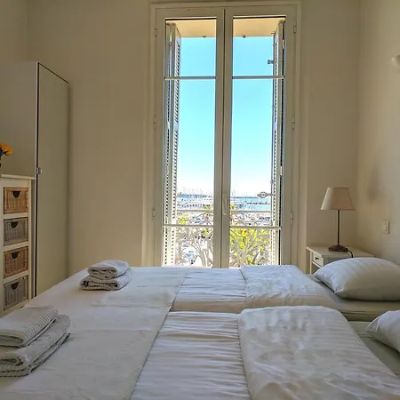 Citilet Louis Blanc 1,2,3 - Three Gorgeous, Open-plan Lejlighed Cannes