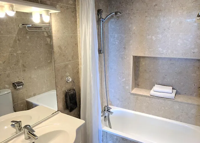 Lejlighed Citilet Louis Blanc 1,2,3 - Three Gorgeous, Open-plan *