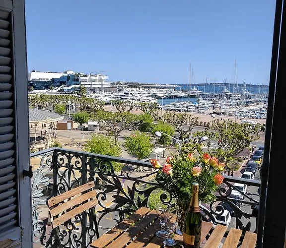 Citilet Louis Blanc 1,2,3 - Three Gorgeous, Open-plan * Cannes