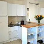 Appartement Citilet Louis Blanc 1,2,3 - Three Gorgeous, Open-plan Cannes